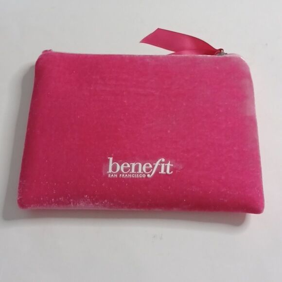 Benefit Womens Makeup Pouch - Picture 7 of 11